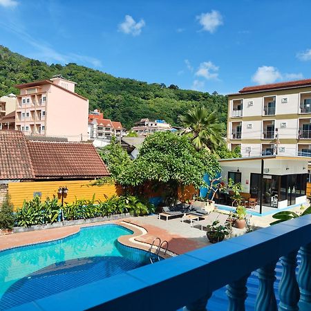 Baankasemsuk hotel 般咔 深宿 Patong Bagian luar foto