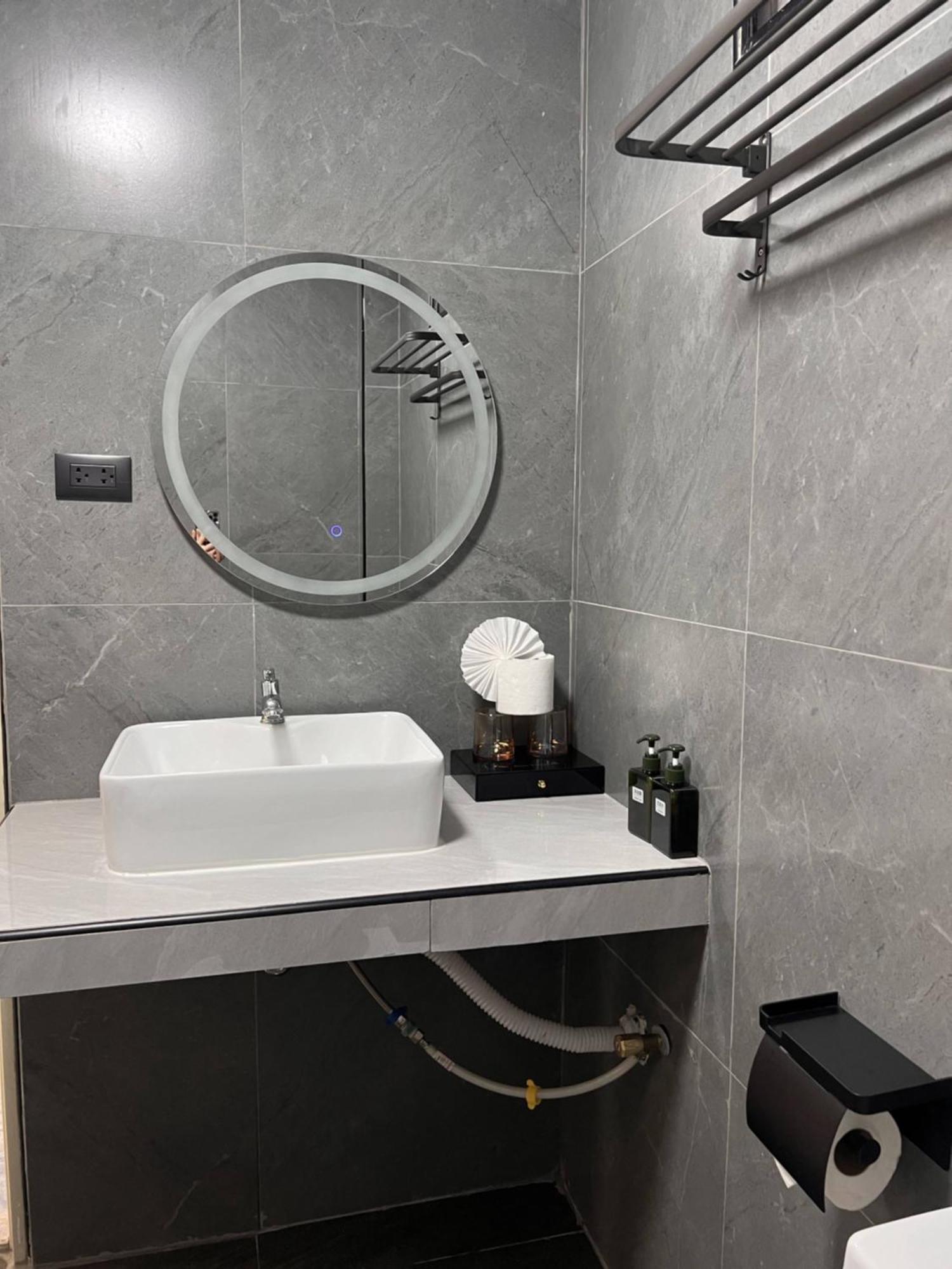 Baankasemsuk hotel 般咔 深宿 Patong Bagian luar foto